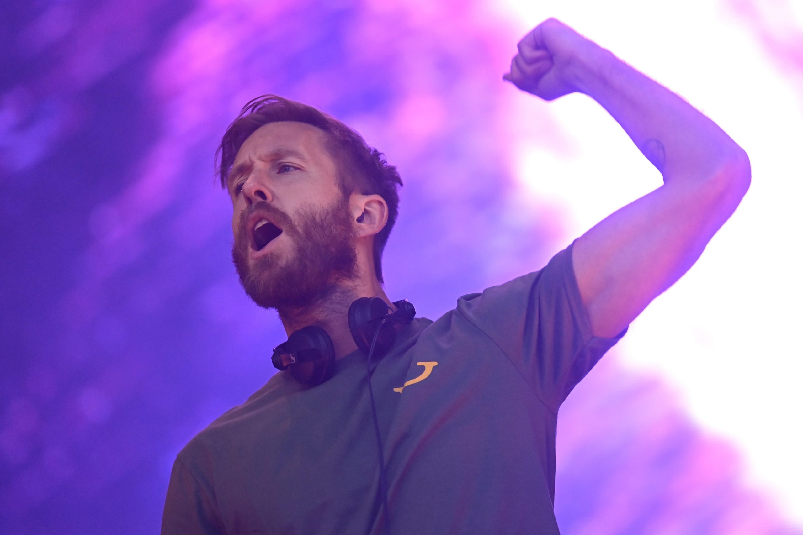 Calvin Harris performing on tour